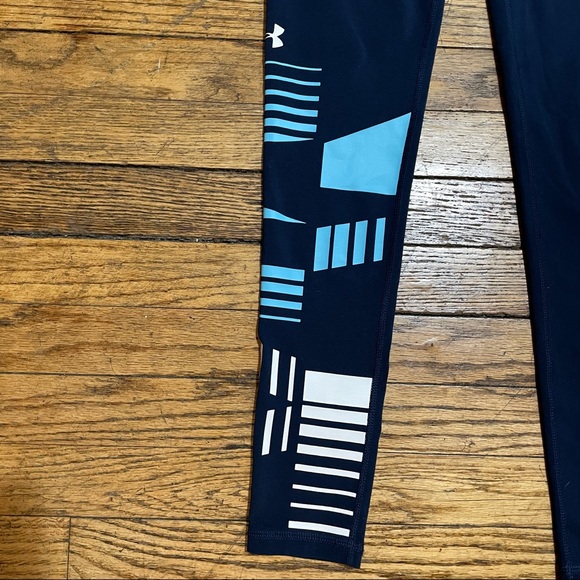 Under Armour Girls’ Navy Leggings - Picture 2 of 6
